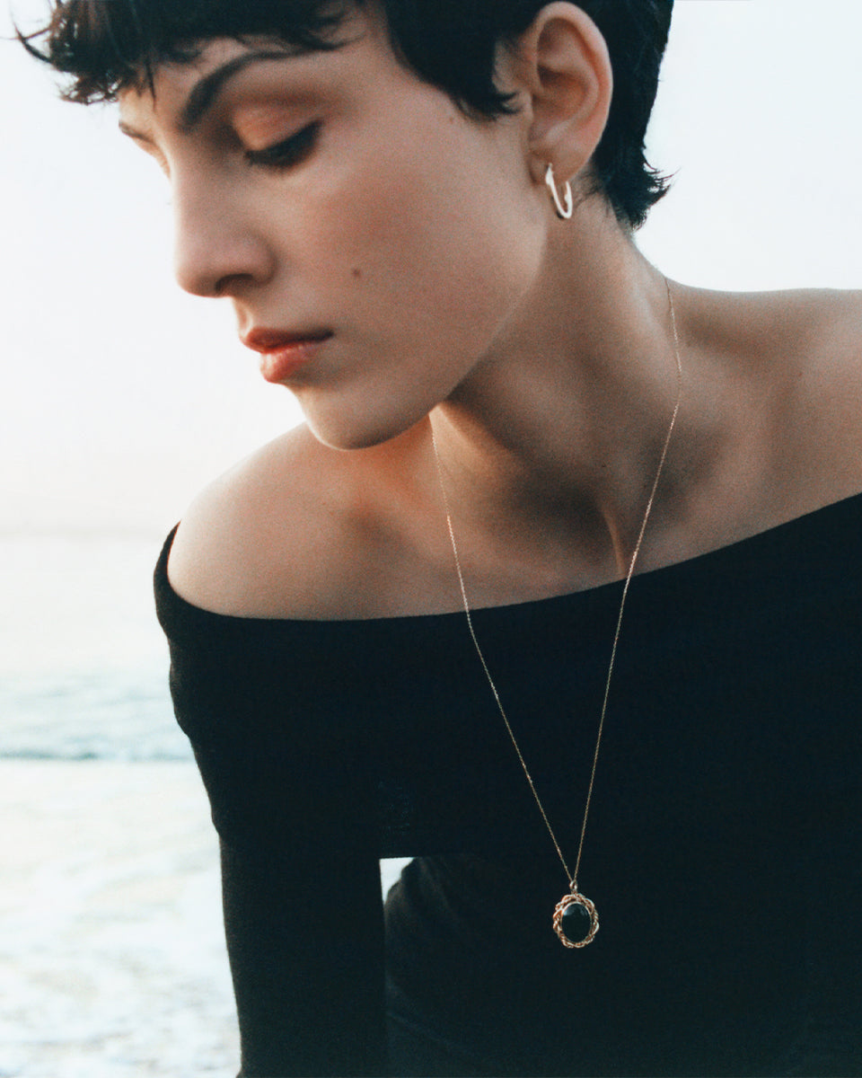 Zoe Necklace in Onyx